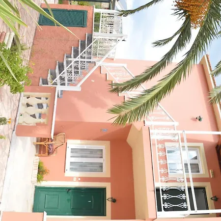 アパート Marilena シダリオン